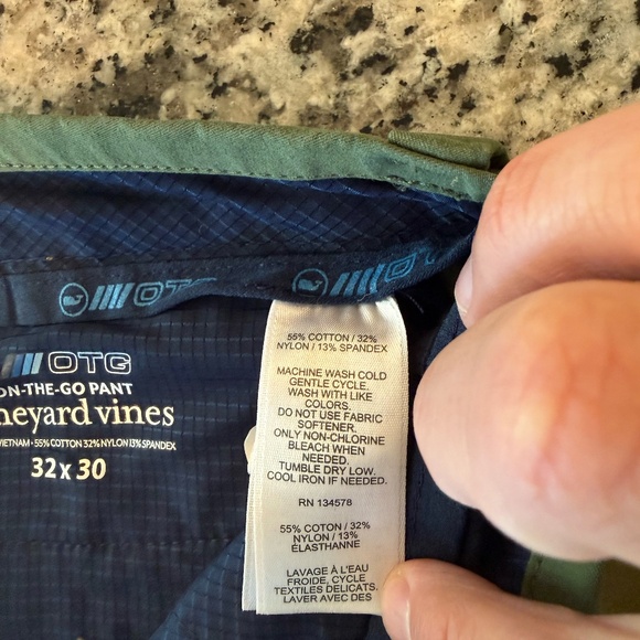 Vineyard Vines Performance On-The-Go Pants Olive Green - 32x30 - Picture 4 of 4